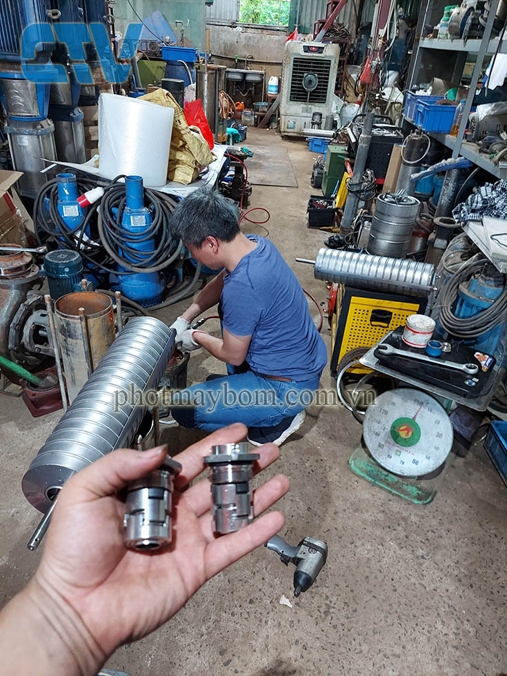 Sửa chữa, thay phớt máy bơm trục đứng công nghiệp