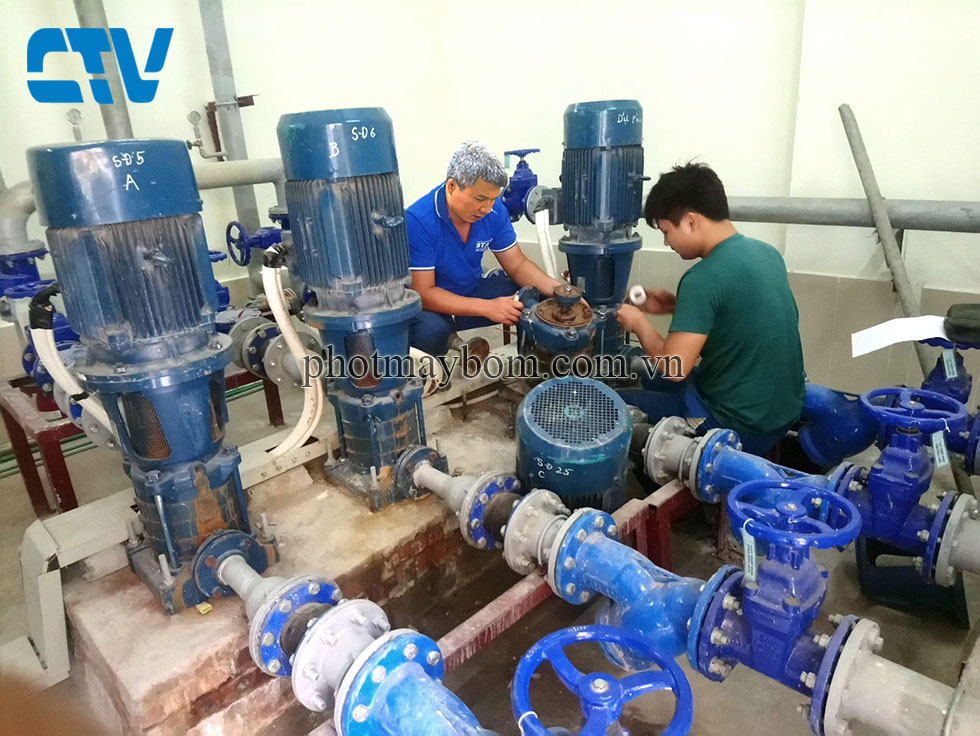 Sửa máy bơm trục đứng pentax không lên nước